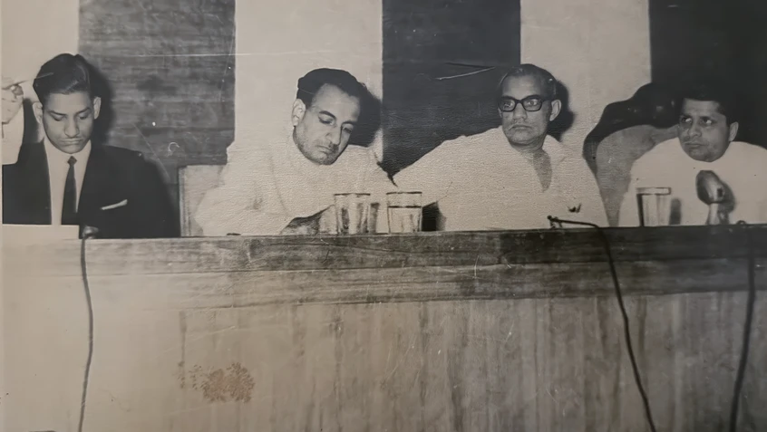 Dadu as FIMI VP with Commerce Minister, 1967