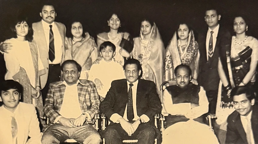 Rungta Brothers with Family